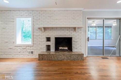 2661 Fleur De Lis Way, Atlanta GA  30360-1203 exterior