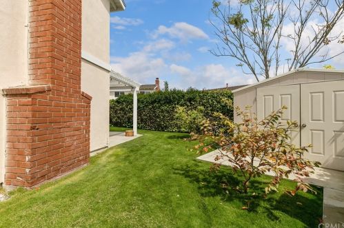 17482 Luther Ave, Irvine CA  92614-6643 exterior