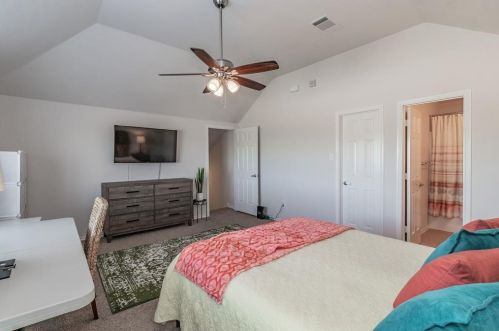 10133 Red Bluff Ln, Fort Worth TX  76177-7351 exterior