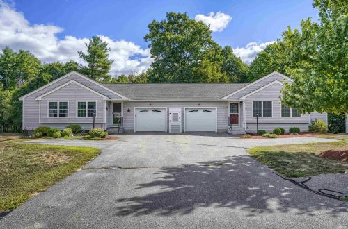 16 Rainbow Dr, Londonderry, NH 03053-6118