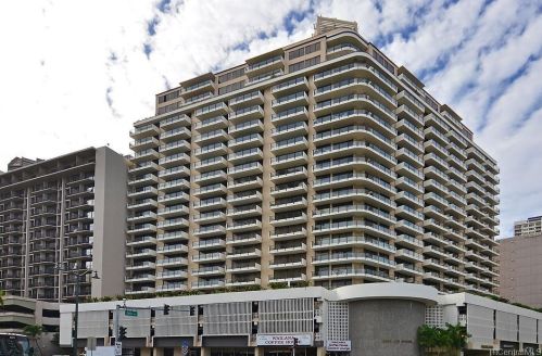 1860 Ala Moana Blvd, Honolulu HI  96815-1602 exterior