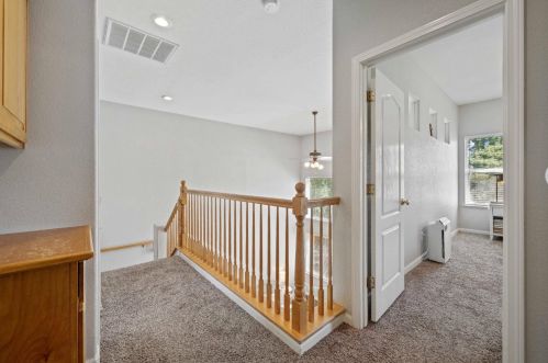 260 Marsalla Dr, Folsom CA  95630-7201 exterior