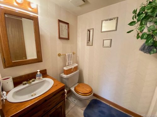 1634 Dawson Way, Aurora CO 80012-5769 exterior