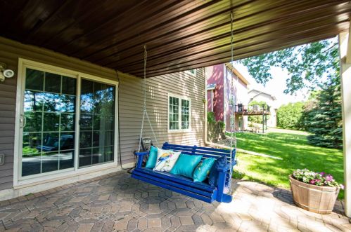 9063 Duckwood Trl, Saint Paul MN  55125-8687 exterior