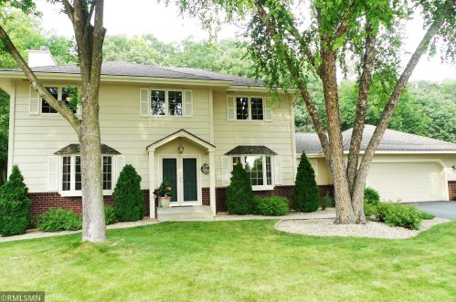 4965 138th Cir, Saint Paul, MN 55124-9229