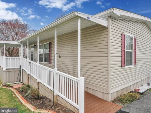 171 Westbrook Dr, Ephrata, PA 17522-9515
