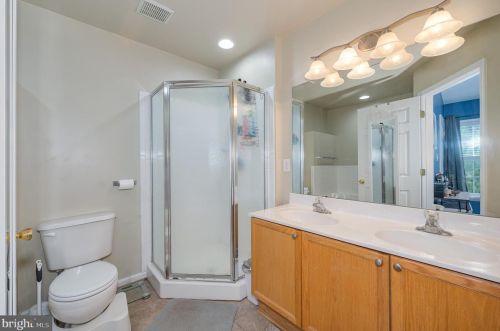 31 Eldon Dr, Charles Town WV  25414-5507 exterior