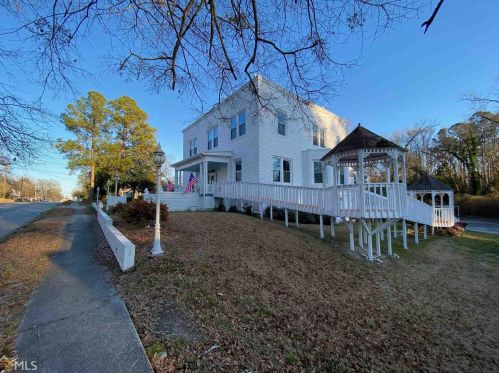 12440 Broad St, Mayfield, GA 31087-1727