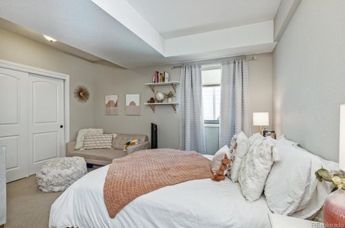 21925 Rowland Dr, Aurora CO exterior