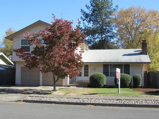 593 71 St, Springfield OR  97478-7221 exterior