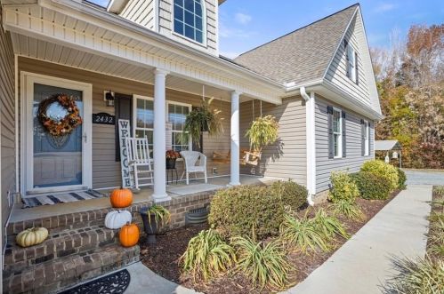 2432 Elon Ossipee Rd, Stonycreek, NC 27244-9772