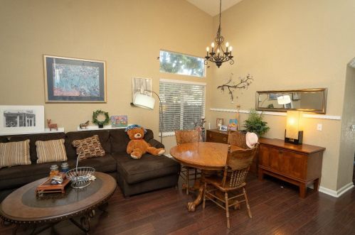 3301 Copeland Ct, Modesto, CA 95355-9661