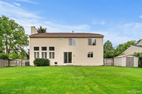 220 Mill St, Batavia, IL 60510-9277