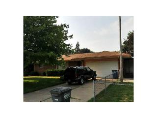 713 Mackow Dr, Toledo OH  43607-3163 exterior