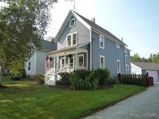 429 Hambden St, Concord Township, OH 44024-1220