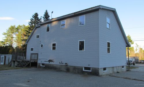 688 Empire Rd, Poland, ME 04274-5655