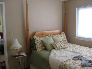 425 Erie St, Minneapolis MN  55414-3060 exterior