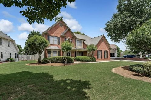 8558 Spring Breeze Ter, Suwanee, GA 30024-1540