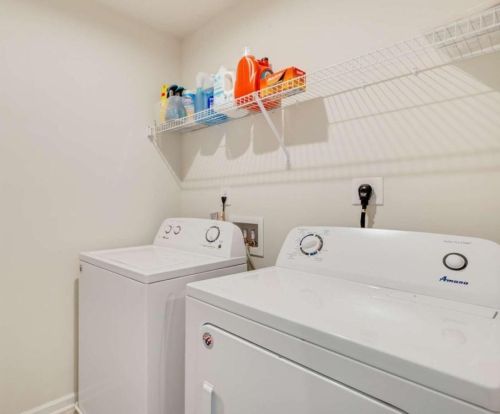 3861 Lake Sanctuary Way, Atlanta GA  30349-1984 exterior