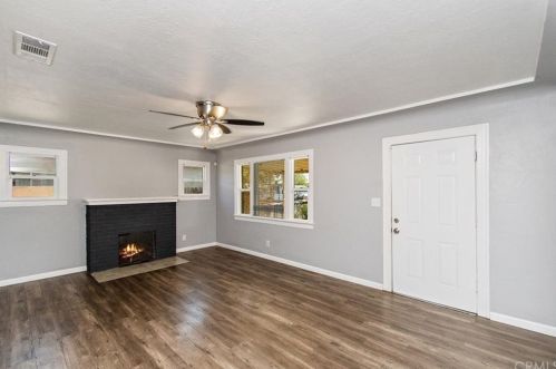 929 Sperry Dr, Colton, CA 92324-2648