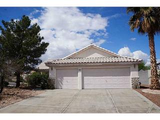 1090 Kabuki Ave, Henderson NV  89074-8039 exterior