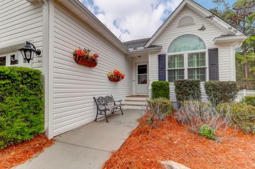 3077 Penny Ln, Johns Island, SC 29455-8760