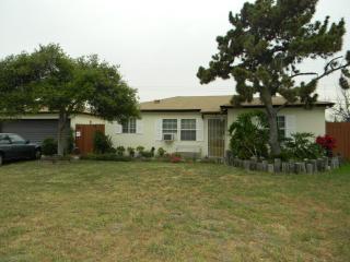 5419 Oakbank Ave, Covina, CA 91722-1935