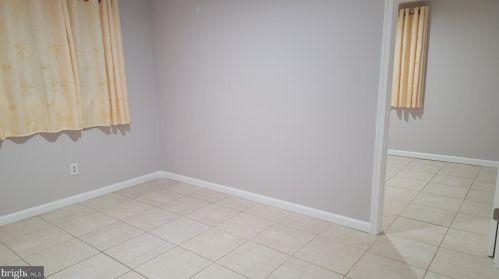 12304 Blakely Ct, Silver Spring MD 20904-1812 exterior