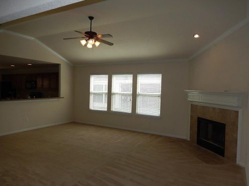 198 Fairwind Trail Dr, Conroe TX  77385-3683 exterior