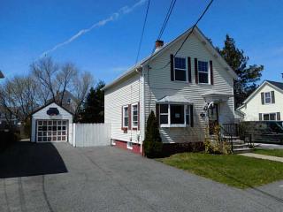 60 Linden St, Pawtucket, RI 02861-1944