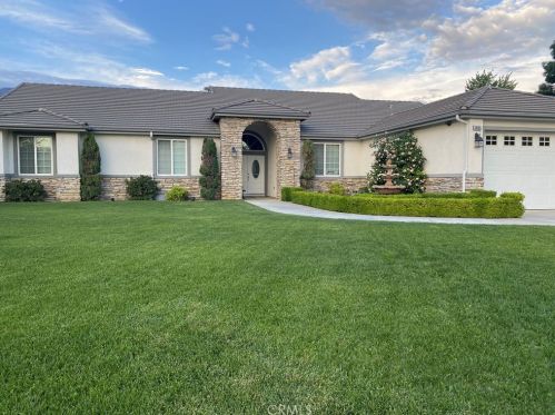 38165 Butterfly Ct, Yucaipa, CA 92399-9450