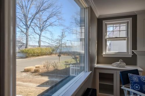 19 Baxter Dr, Norwalk, CT 06854-4701