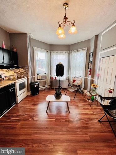 3563 11 St, Philadelphia PA 19140-4303 exterior