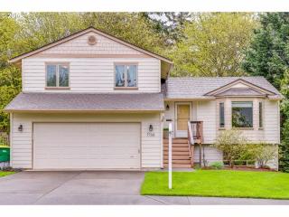 7740 181st Ave, Beaverton OR  97007-6704 exterior