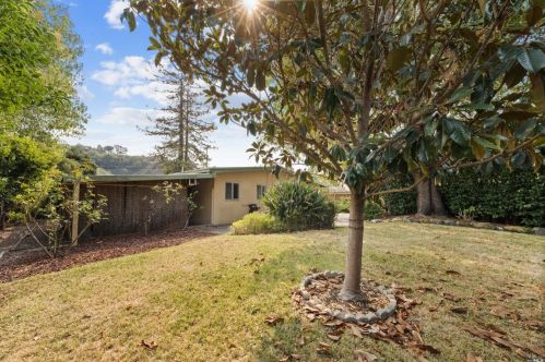 1145 Adrian Ter, San Rafael, CA 94903-4156