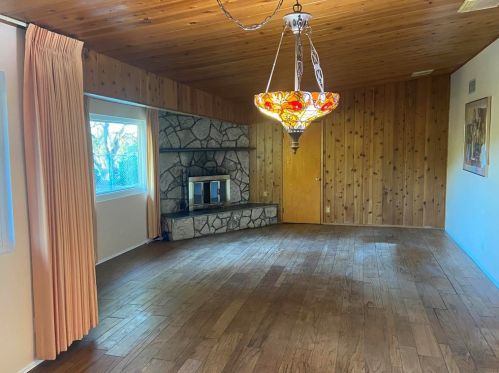 11604 Oak Creek Dr, Lakeside, CA 92040-1028