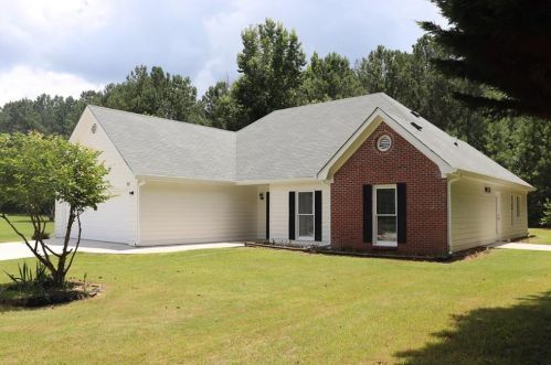 90 Paces Lndg, Porterdale, GA 30016-4167