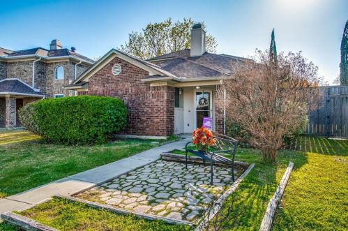 3005 Hyde Ct, Carrollton, TX 75007-5620