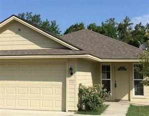 1720 Bridge Meadow Ln, Bryan TX  77803-2591 exterior