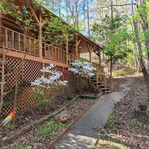 241 Allatoona Ct, Holly Springs, GA 30114-8538