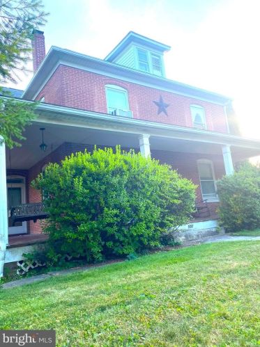 501 Black Rock Rd, Hanover, PA 17331-9334