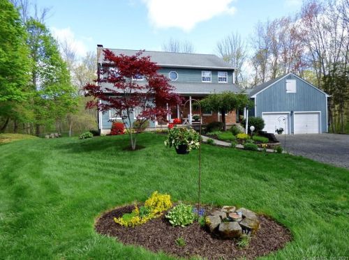 485 Kensington Rd, Southington, CT 06489-2923