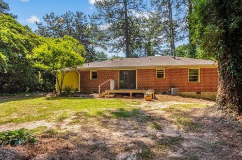 1385 Holly Ln, Atlanta GA  30329-3513 exterior