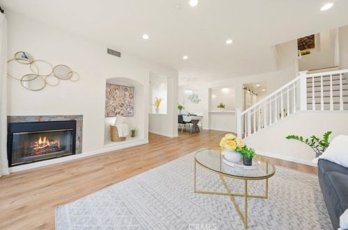1906 Timberwood, Irvine CA  92620-0286 exterior
