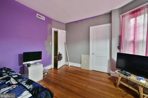 923 Fillmore St, Philadelphia PA  19124-2926 exterior