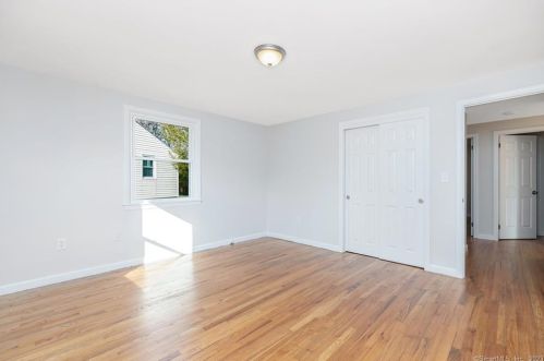 42 Lepage Rd, Windsor CT  06095-4443 exterior