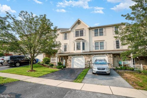 507 Sunday Dr, Harrisburg, PA 17111-2450