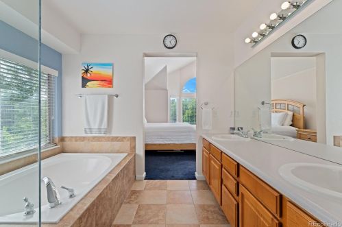 11261 Frd Dr, Aurora CO 80226-3766 exterior