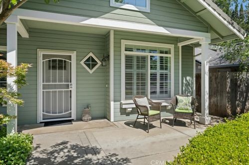 9 Knotts Glen Ct, Chico, CA 95926-2154