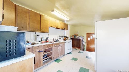 1827 Clermont St, Denver CO  80220-1111 exterior